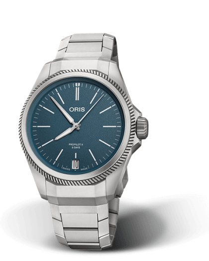 Oris ProPilot X Calibre 400 39MM med kasse og lenke i Titan. Blå tallskive. Referanse: 01 400 7778 7155-07 7 20 01TLC / 40077787155MB.