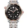Produktbilde av Omega Seamaster Diver 300M Co-Axial Master Chronometer 42 MM. To-tonet Stål og Sedna™ gull. sort skive. Ref. 210.20.42.20.01.001