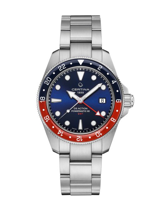Produktbilde av Certina DS Action GMT Powermatic 80 med blå urskive på stållenke. Ref. C032.929.11.041.00.