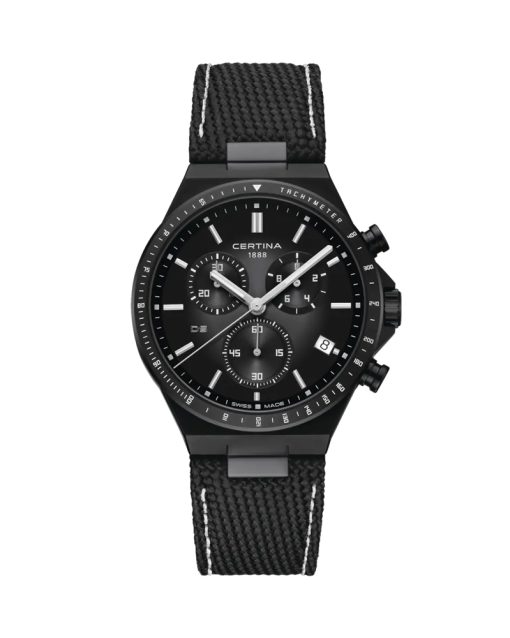 Certina DS-7 Chronograph med sort tallskive, sort kasse og sort tekstilrem. Referanse: C043.417.38.081.00