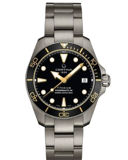 Produktbilde av Certina DS Action Diver 38mm Powermatic 80 med sort urskive på titan lenke. Ref. C048.807.44.051.00.