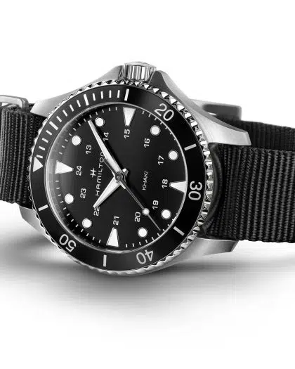Hamilton Khaki Navy Scuba Quartz 37mm - H82201931 - Bilde 2
