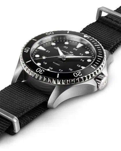 Hamilton Khaki Navy Scuba Quartz 37mm - H82201931 - Bilde 3