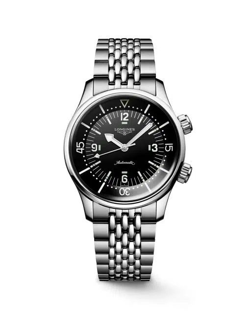 Produktbilde av Longines Legend Diver 39MM med sort urskive og stållenke. Ref. L3.764.4.50.6.