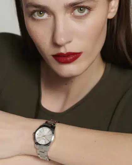 Longines Conquest Classic 29mm - L2.286.4.72.6 - Bilde 4