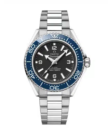 Produktbilde av Omega Planet Ocean 600M 42mm med sort urskive på stållenke. Ref. O21730422101002
