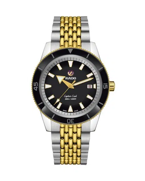 Produktbilde av Rado Captain Cook Automatic 42mm med sort urskive på stållenke. Ref. R32138153.