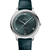 Produktbilde av Omega De Ville Prestige Co-Axial Master Chronometer 40MM med grønn urskive på grønn skinnrem. Ref. O43413402010001.