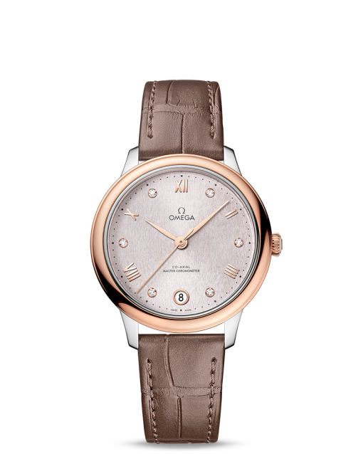 Produktbilde av Omega De Ville Prestige Co-Axial Master Chronometer 34MM med sølv urskive og brun skinnrem. Ref. O43423342052003.