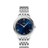 Produktbilde av Omega De Ville Prestige Quartz 30MM med blå urskive og stållenke. Ref. O43410306003001.