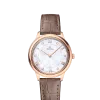 Produktbilde av Omega De Ville Prestige Quartz 30MM med hvit, perlemor urskive og brun skinnrem. Ref. O43453306055001.