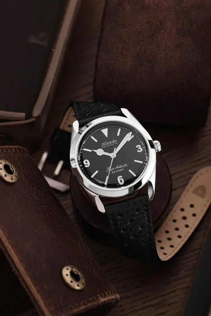 Nivada Grenchen Super Antarctic 3. 6. 9. Black No Vintage Effect - White Luminous - 38mm - Bilde 9